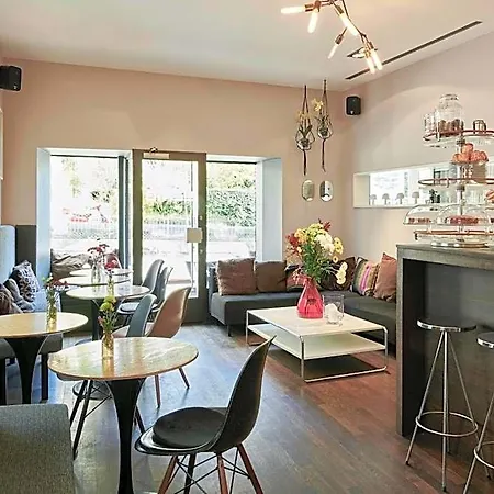 فندق Design Plattenhof 3*