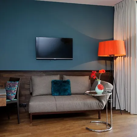 Design Plattenhof 3*