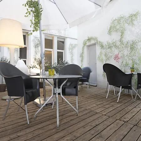 Design Plattenhof 3* ציריך