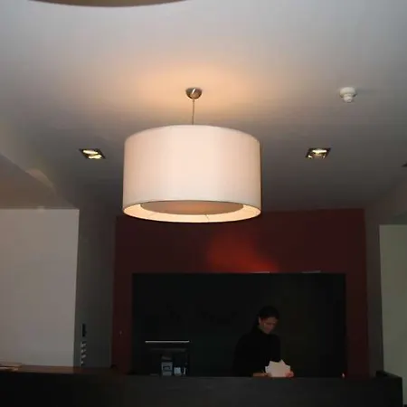 Design Plattenhof מלון