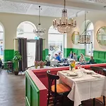 Design Plattenhof Hotel