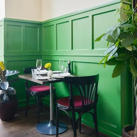 Design Plattenhof 3*